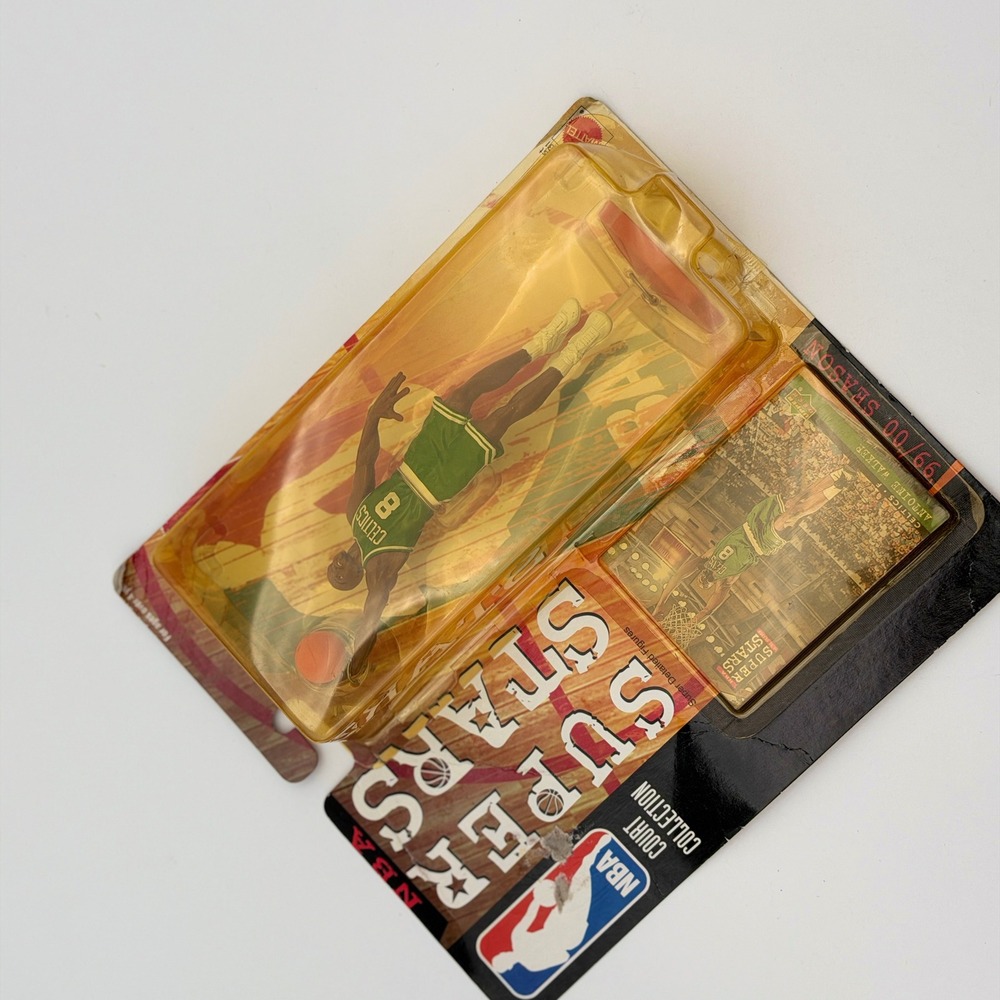 Mattel NBA Super Star Antoine Walker Boston Celtics Action Figure 1999-00 Season